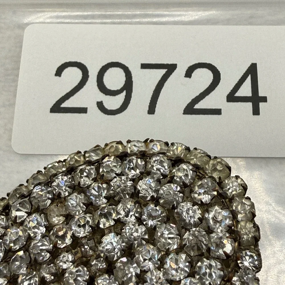 Estate ** brooch